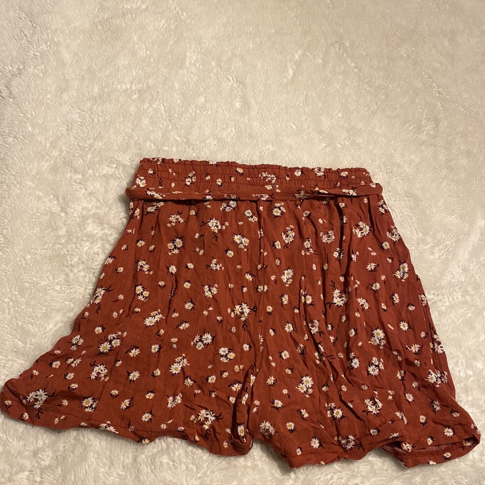 Summer Shorts - Picture 3 of 3